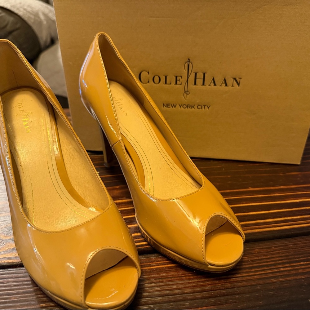 Cole Haan Women's Chelsea OT Pump
